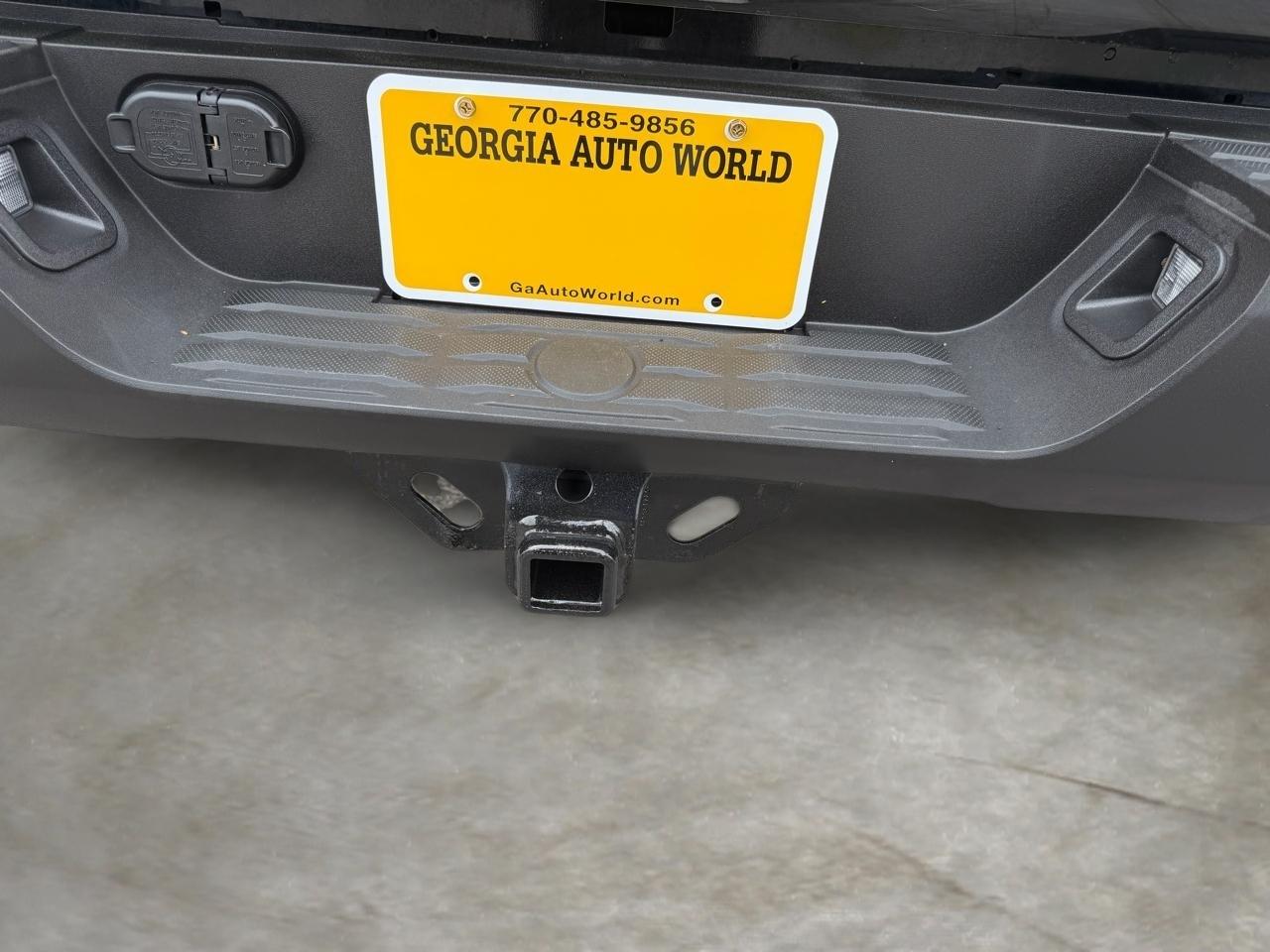 Toyota Tundra SR5 4.6L V8 CrewMax 2WD 2018