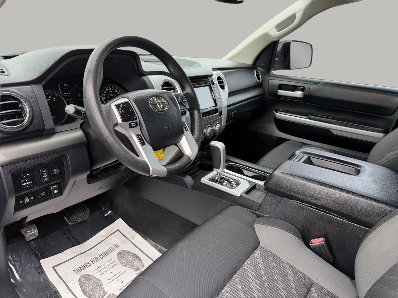 Toyota Tundra SR5 4.6L V8 CrewMax 2WD 2018