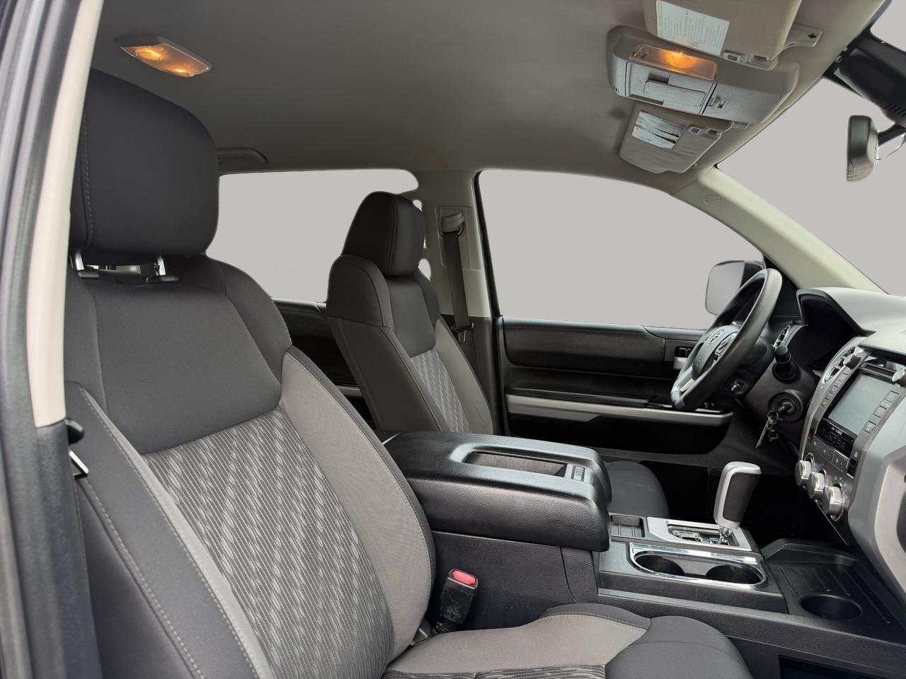 Toyota Tundra SR5 4.6L V8 CrewMax 2WD 2018