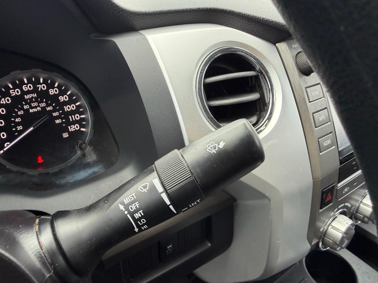 Toyota Tundra SR5 4.6L V8 CrewMax 2WD 2018