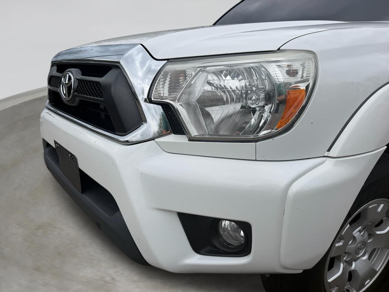 Toyota Tacoma  2015