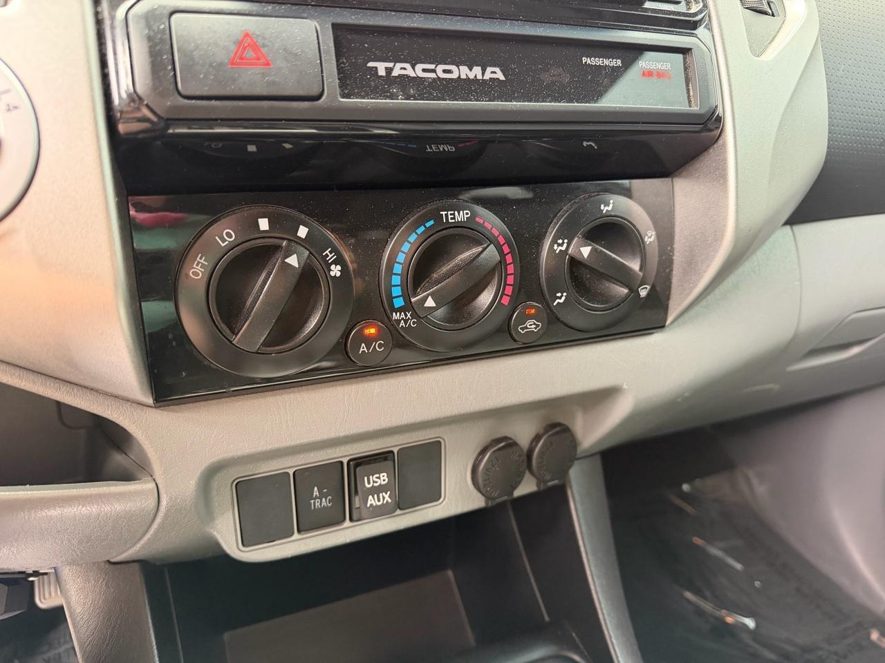 Toyota Tacoma  2015