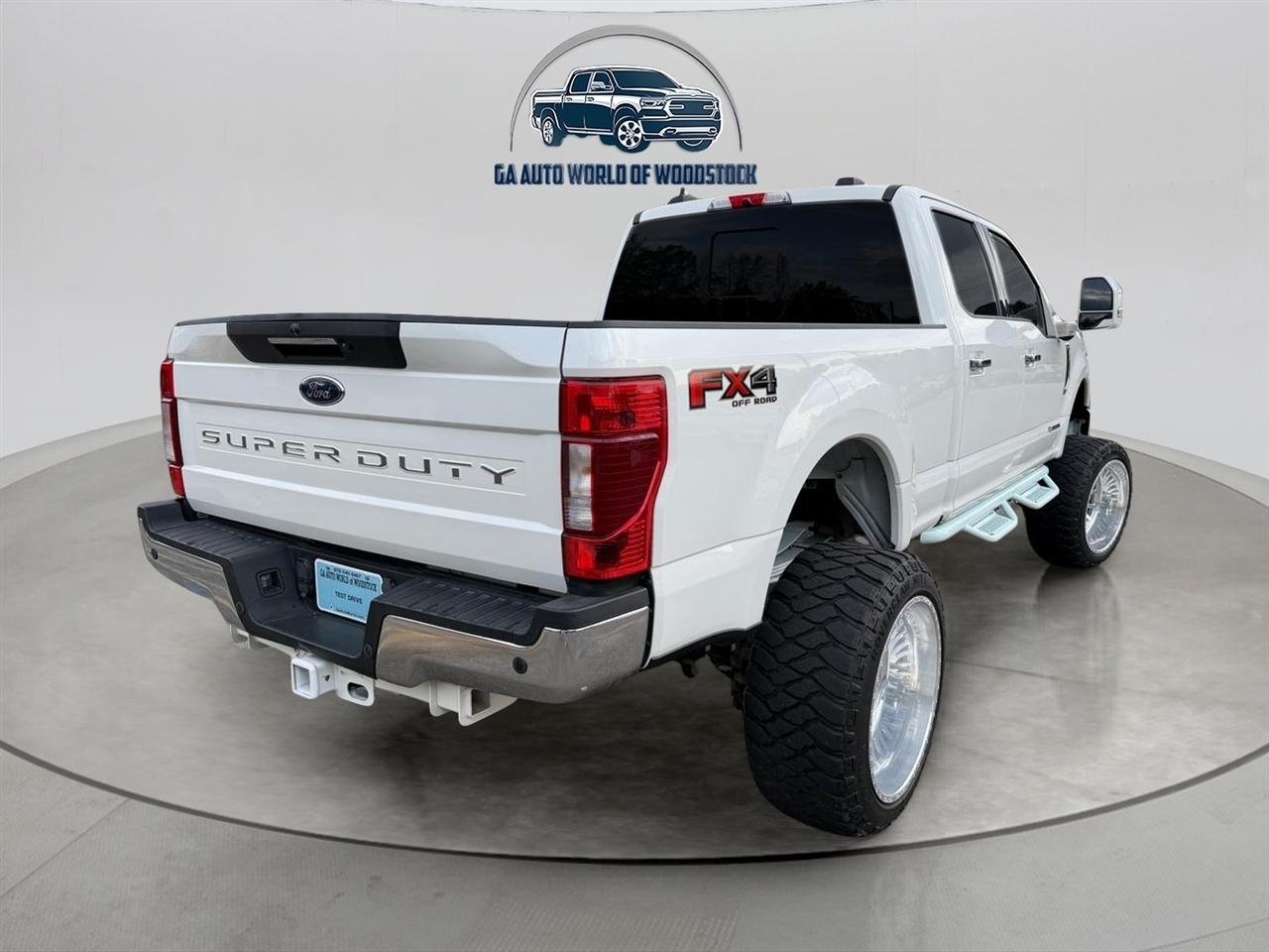 Ford F-250 SD Lariat Crew Cab 4WD 2022