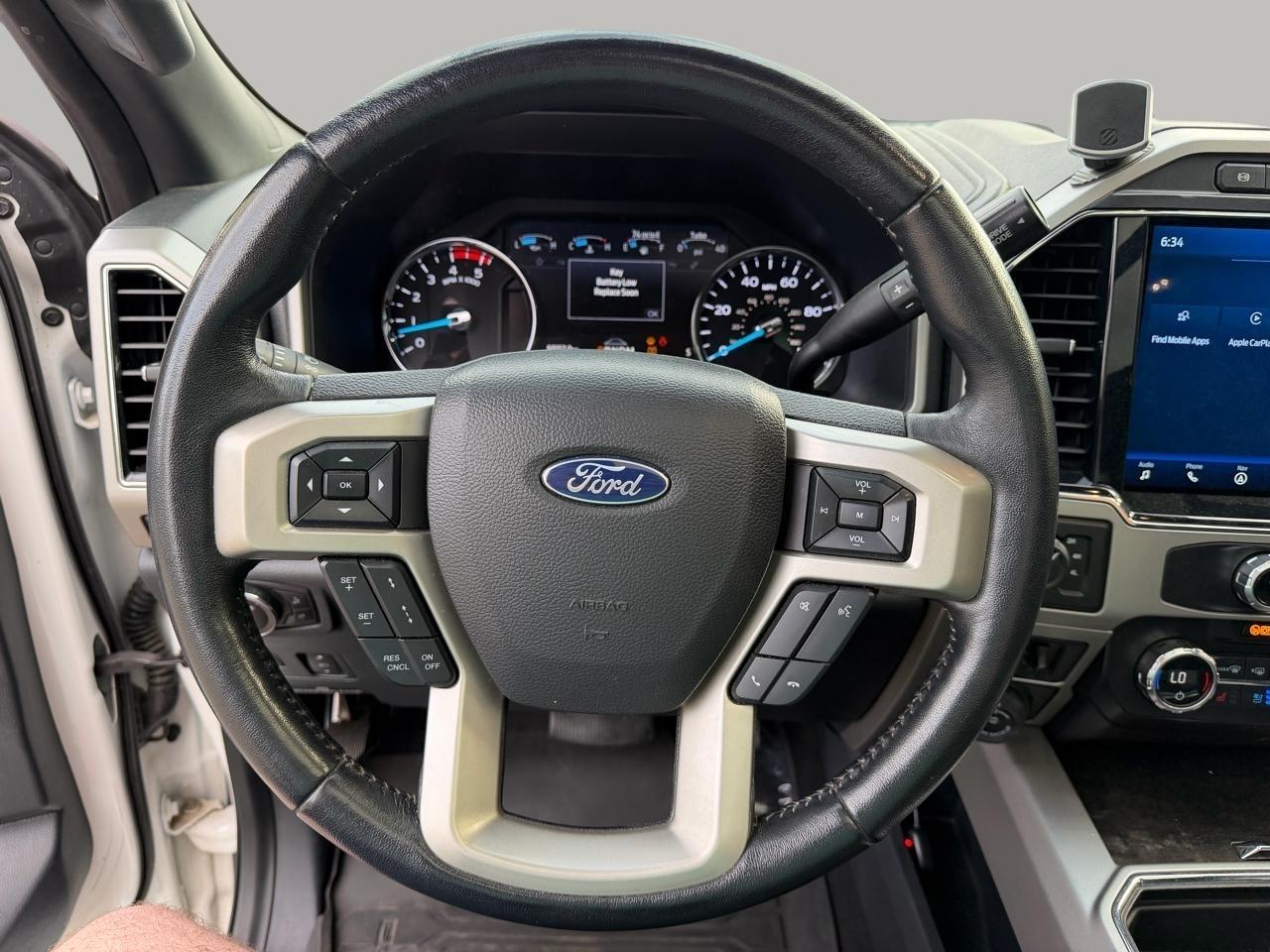 Ford F-250 SD Lariat Crew Cab 4WD 2022