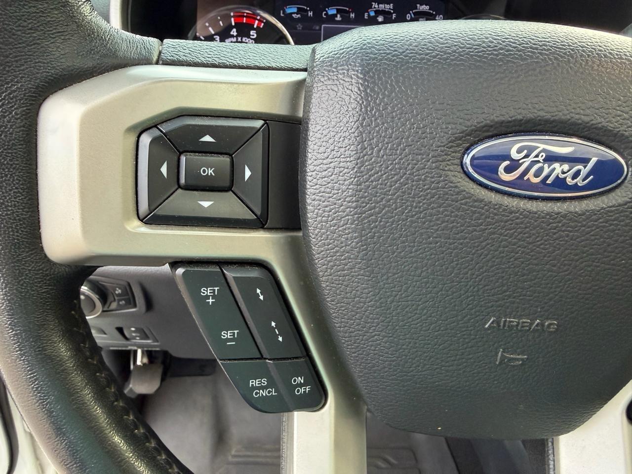 Ford F-250 SD Lariat Crew Cab 4WD 2022