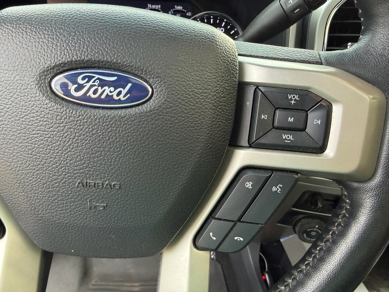 Ford F-250 SD Lariat Crew Cab 4WD 2022