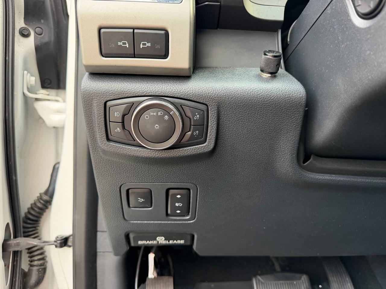 Ford F-250 SD Lariat Crew Cab 4WD 2022