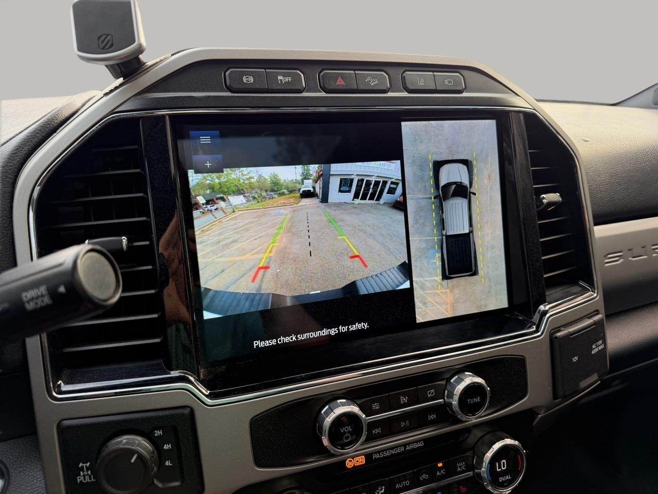 Ford F-250 SD Lariat Crew Cab 4WD 2022