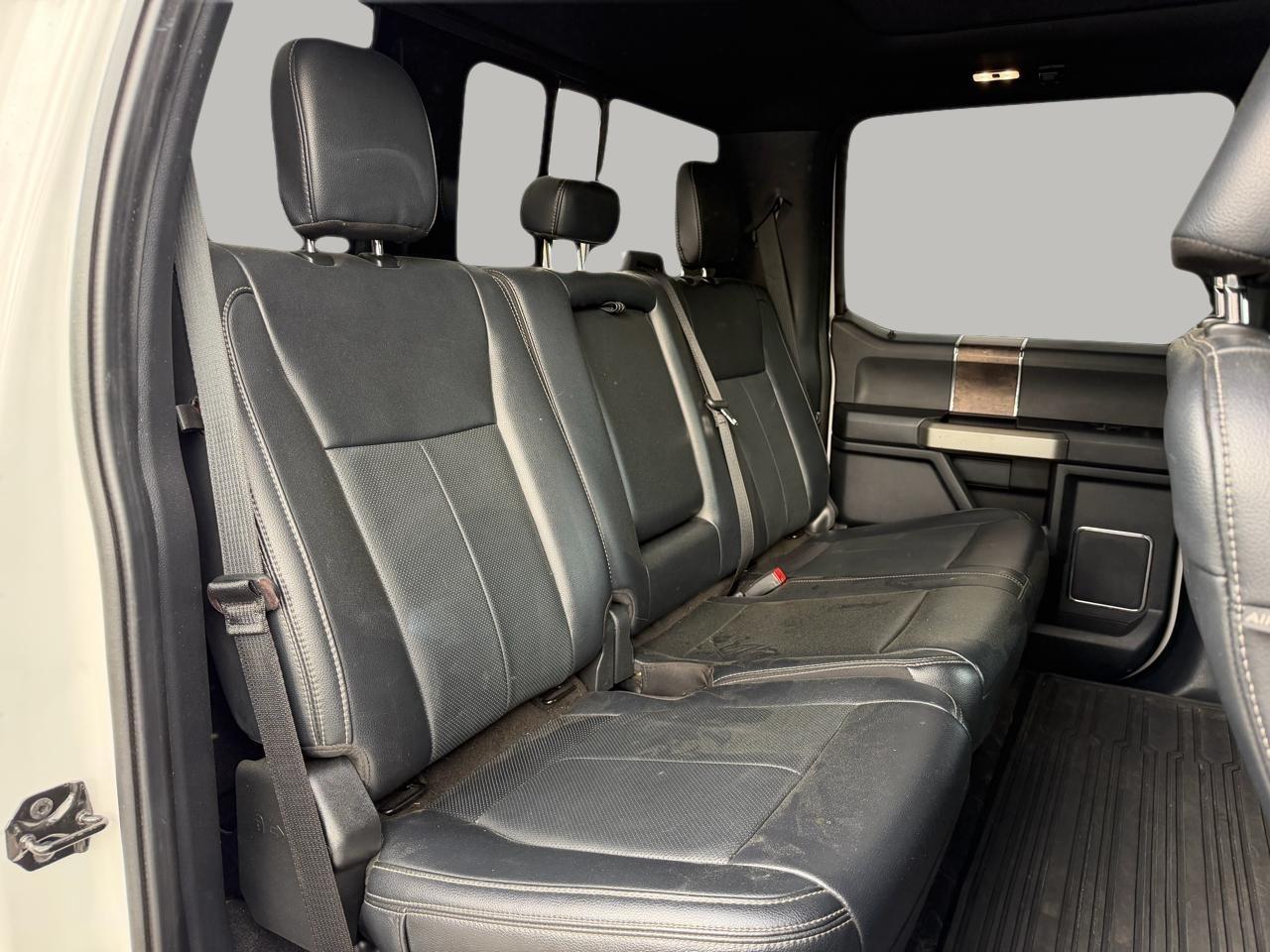 Ford F-250 SD Lariat Crew Cab 4WD 2022