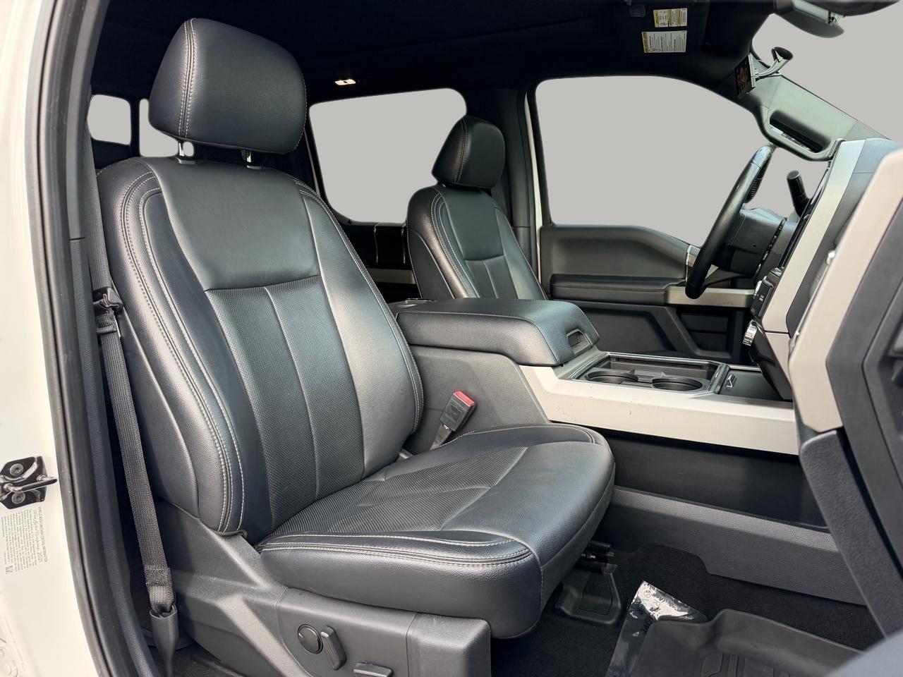 Ford F-250 SD Lariat Crew Cab 4WD 2022