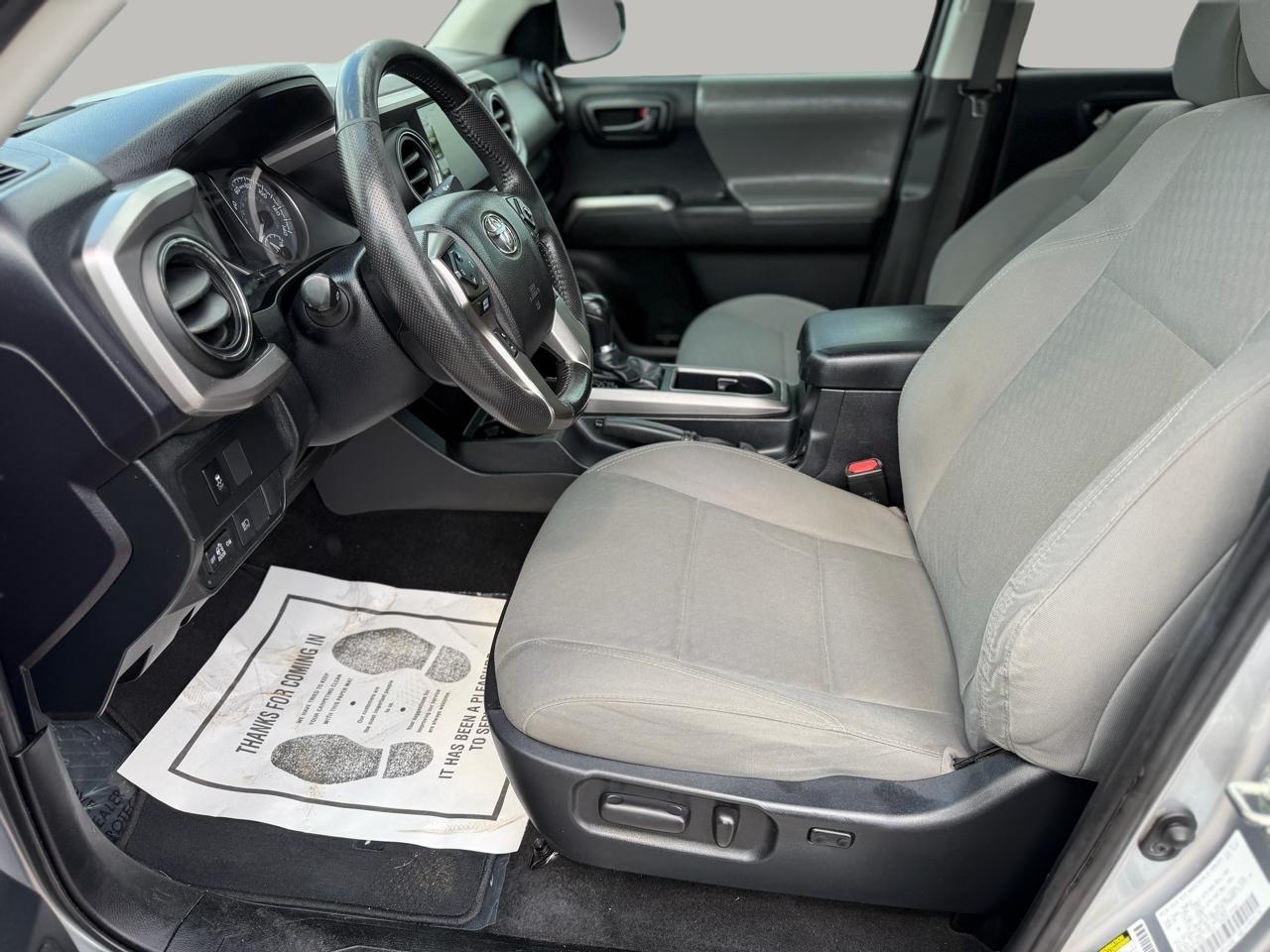 Toyota Tacoma 2WD Double Cab V6 AT SR5 (Natl) 2021