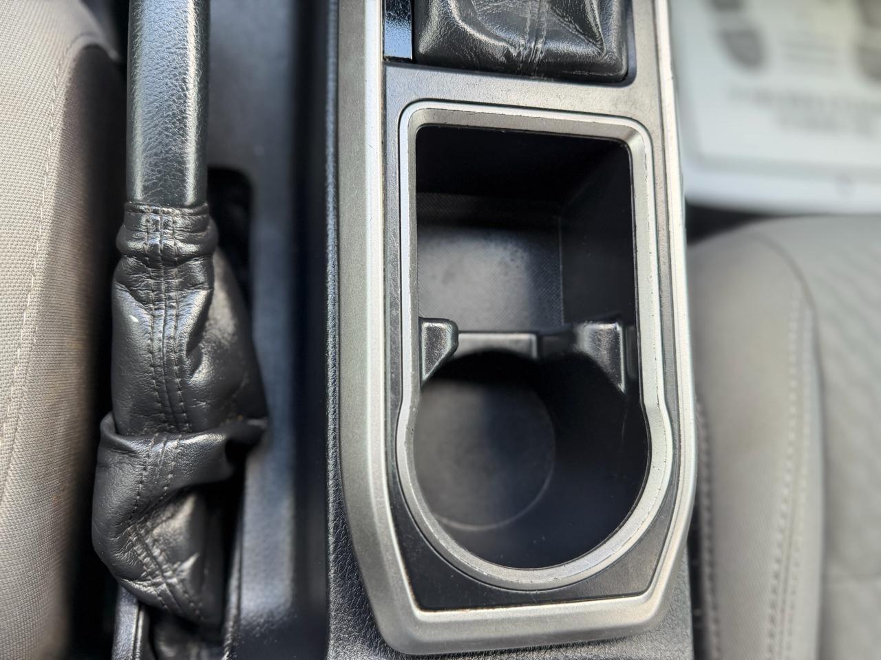 Toyota Tacoma 2WD Double Cab V6 AT SR5 (Natl) 2021