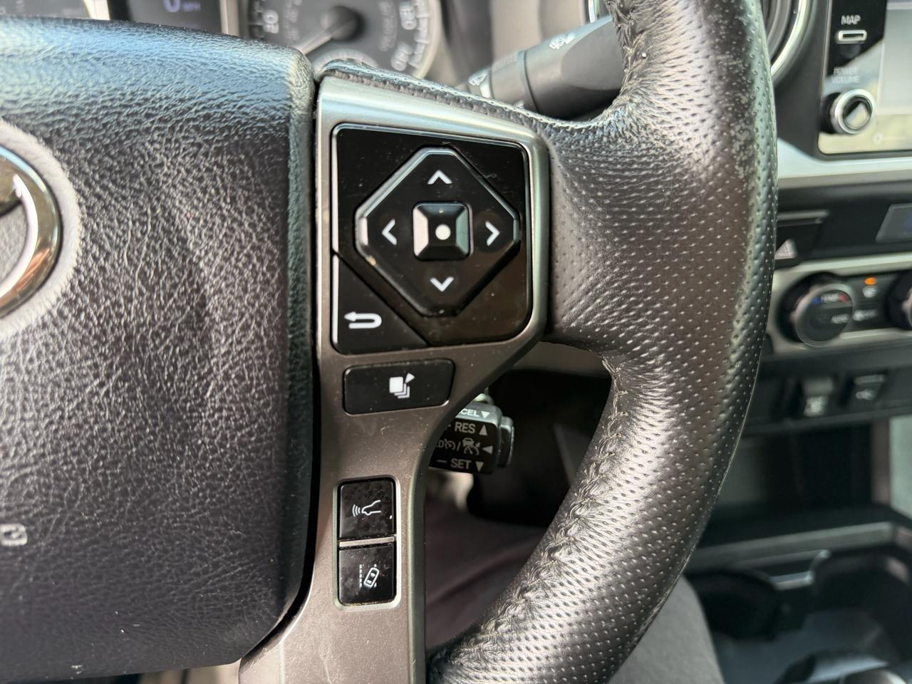 Toyota Tacoma 2WD Double Cab V6 AT SR5 (Natl) 2021