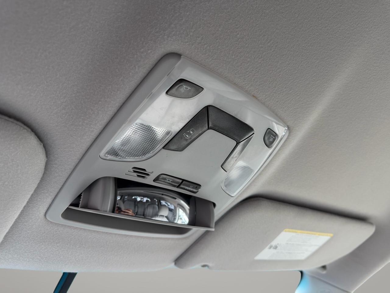 Toyota Sienna LE FWD 8-Passenger V6 2014