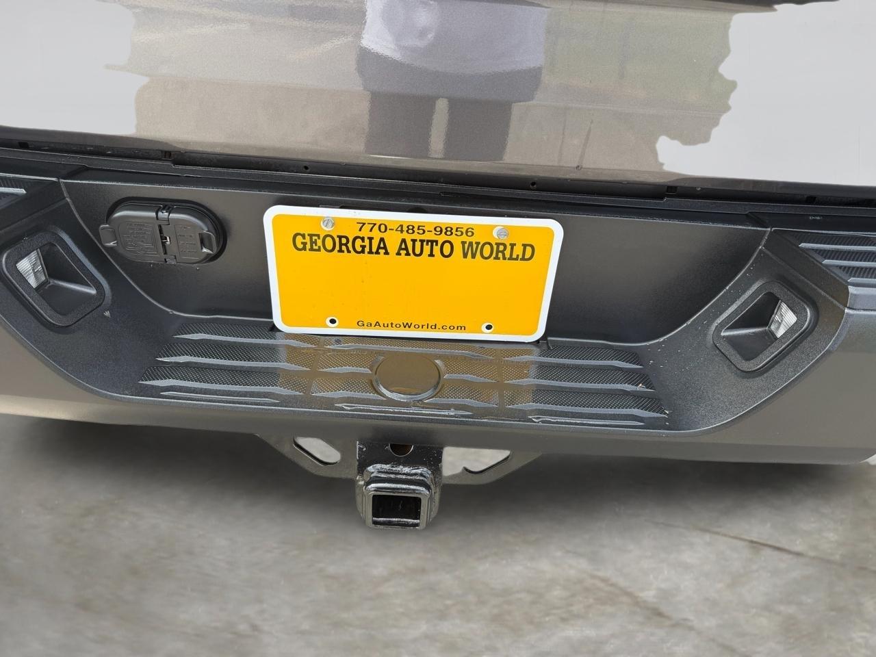 Toyota Tundra SR5 5.7L V8 FFV CrewMax 4WD 2019