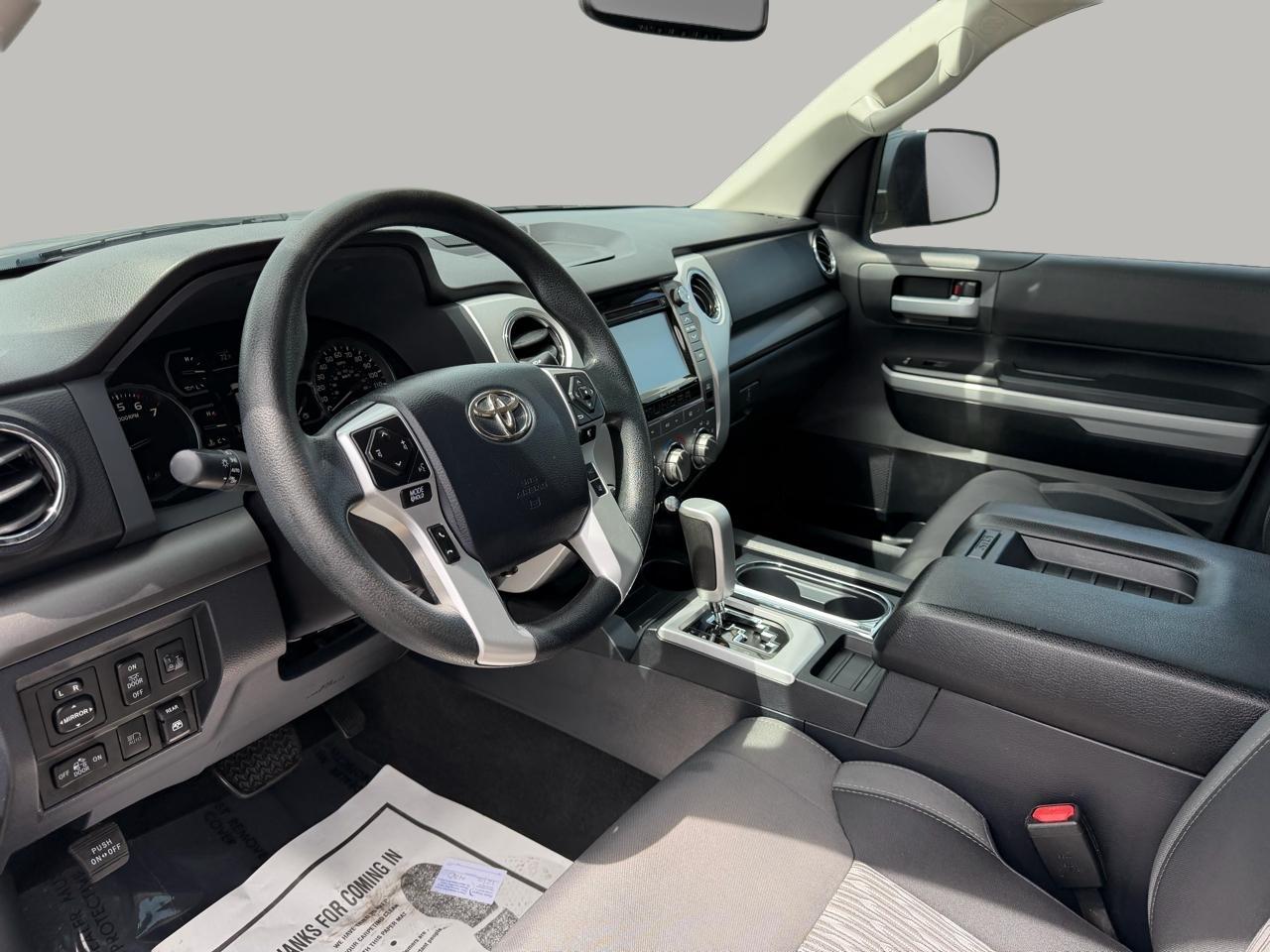 Toyota Tundra SR5 5.7L V8 FFV CrewMax 4WD 2019