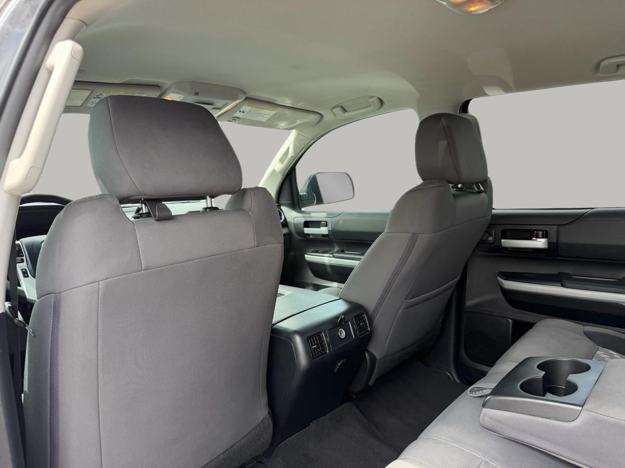 Toyota Tundra SR5 5.7L V8 FFV CrewMax 4WD 2019