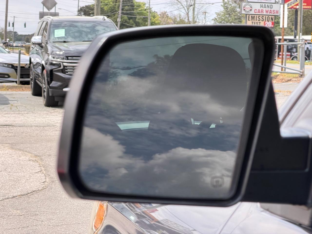 Toyota Tundra SR5 5.7L V8 FFV CrewMax 4WD 2019