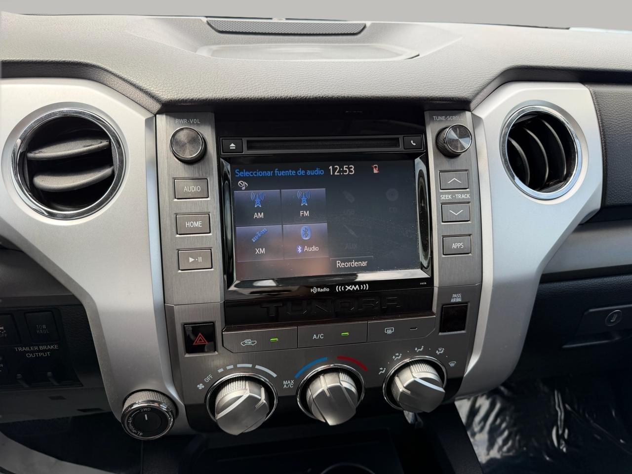 Toyota Tundra SR5 5.7L V8 FFV CrewMax 4WD 2019