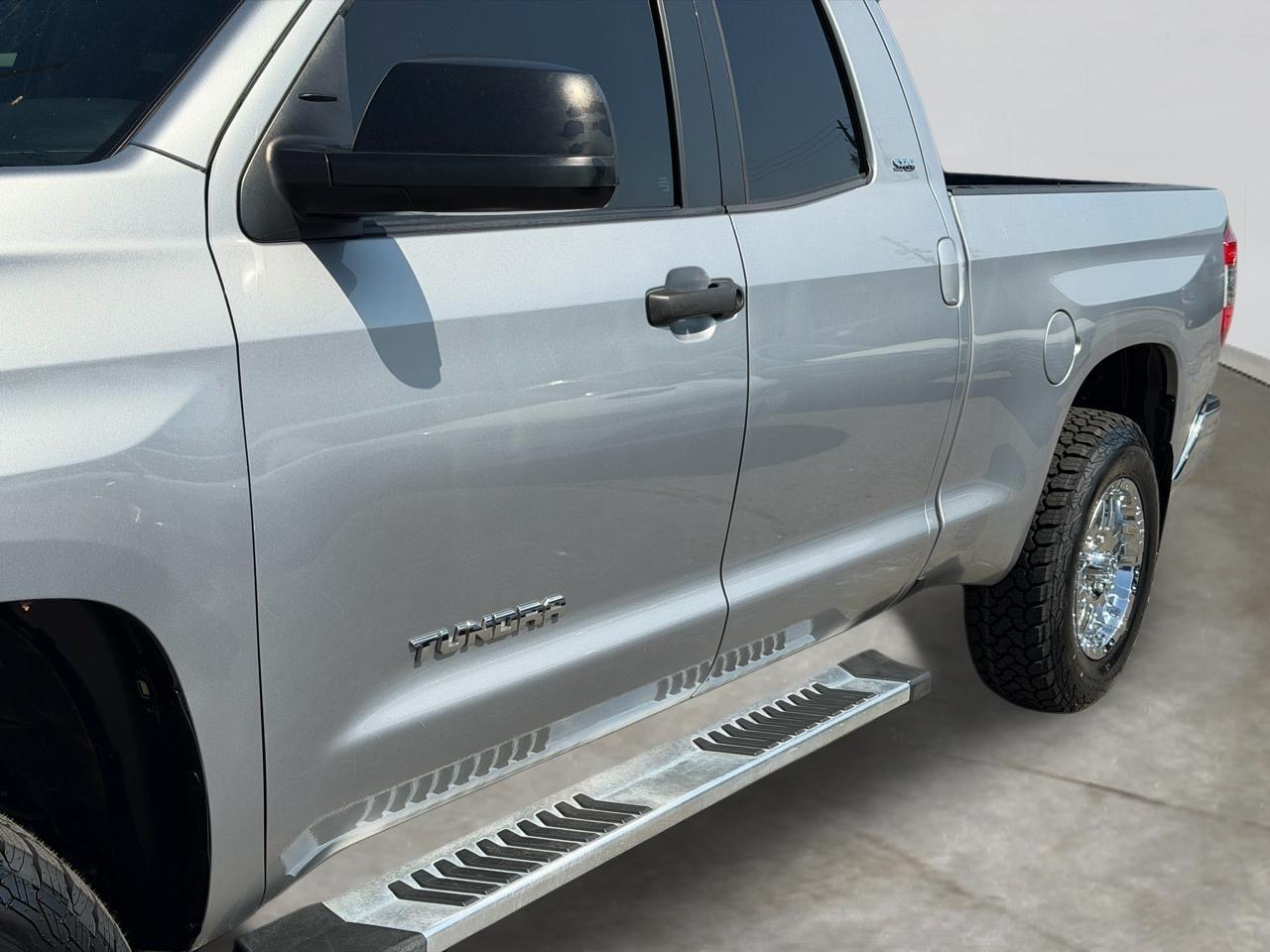 Toyota Tundra SR5 4.6L V8 Double Cab 2WD 2019