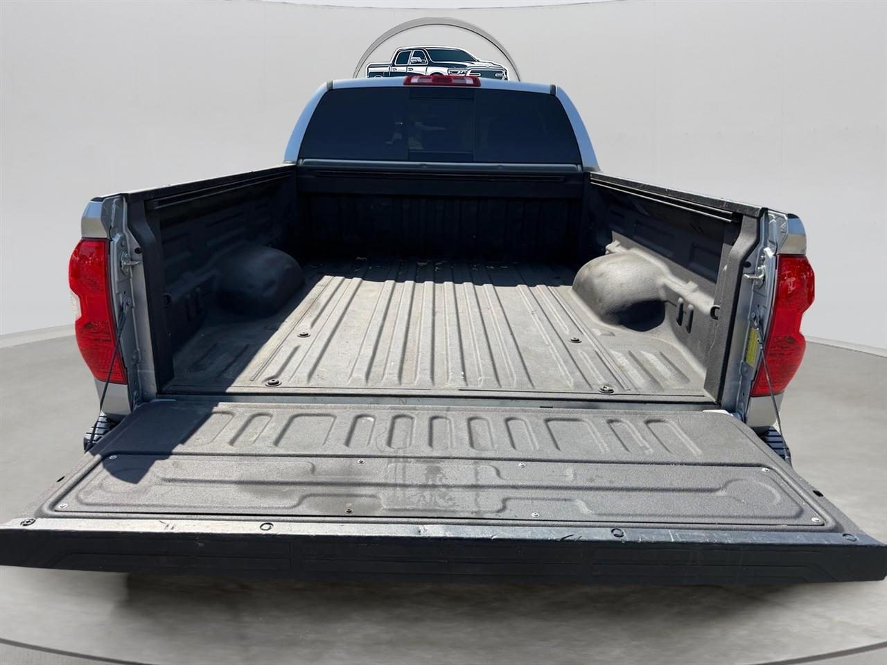 Toyota Tundra SR5 4.6L V8 Double Cab 2WD 2019