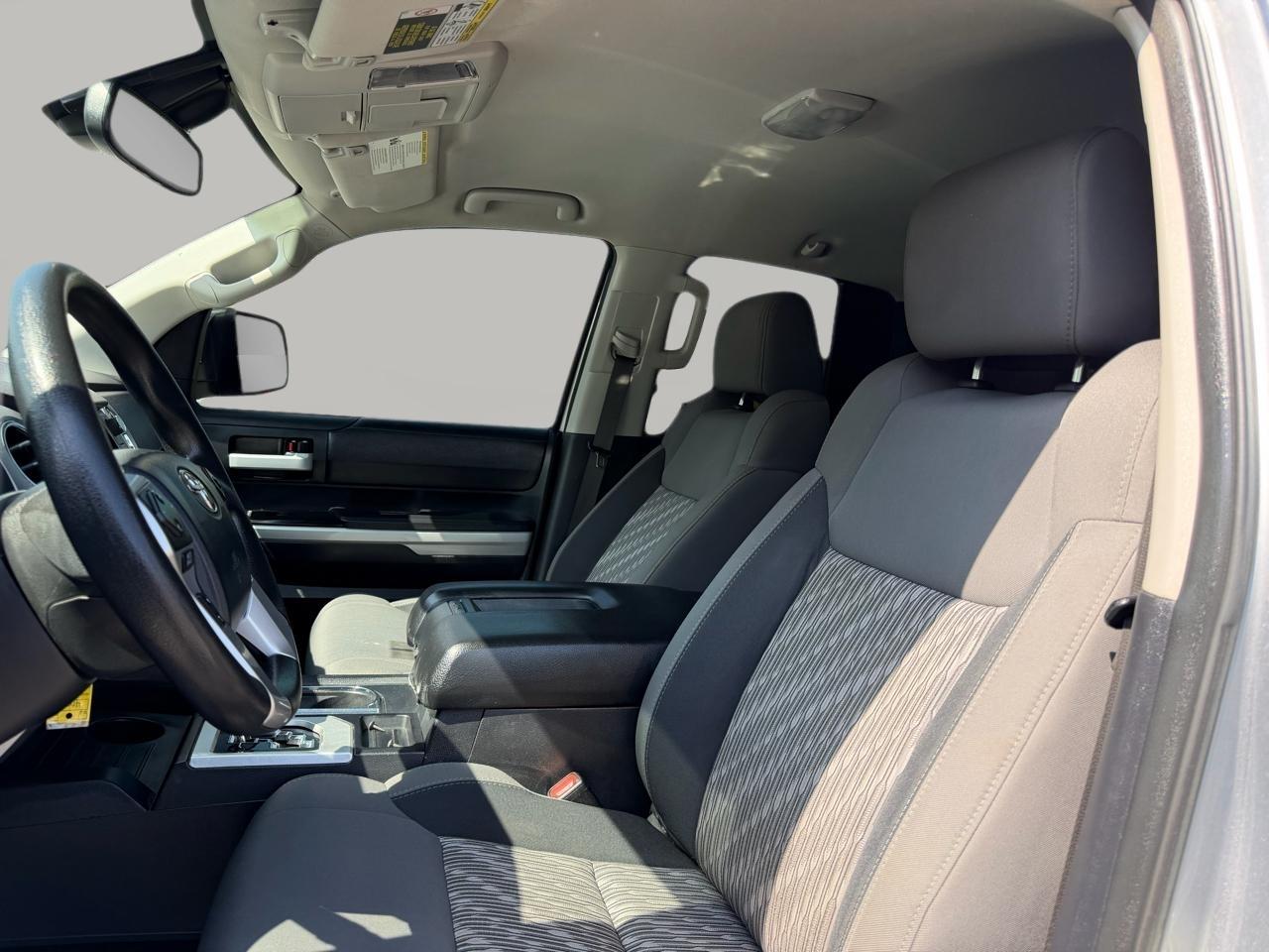 Toyota Tundra SR5 4.6L V8 Double Cab 2WD 2019