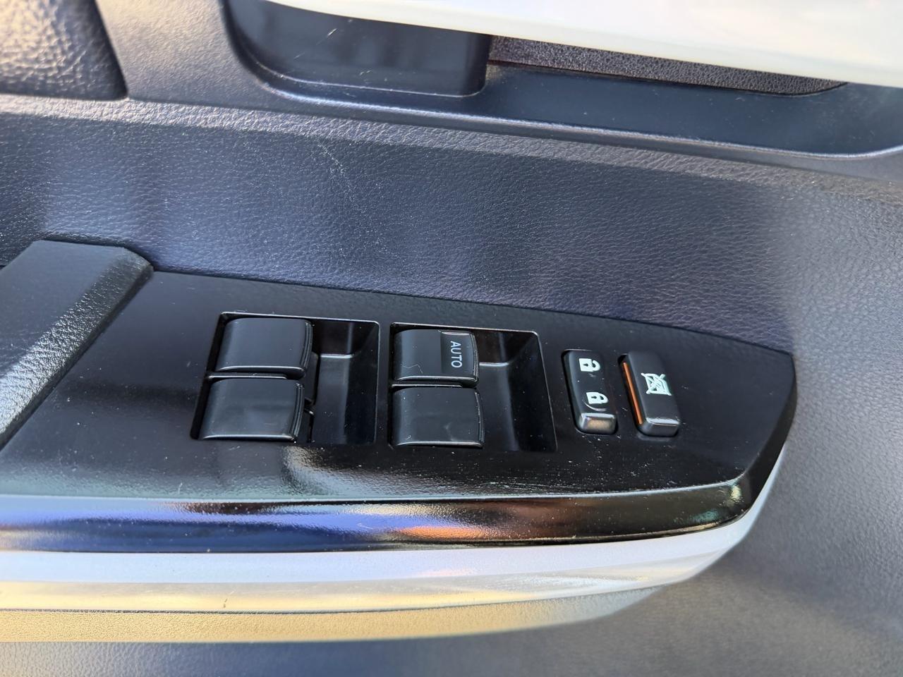 Toyota Tundra SR5 4.6L V8 Double Cab 2WD 2019