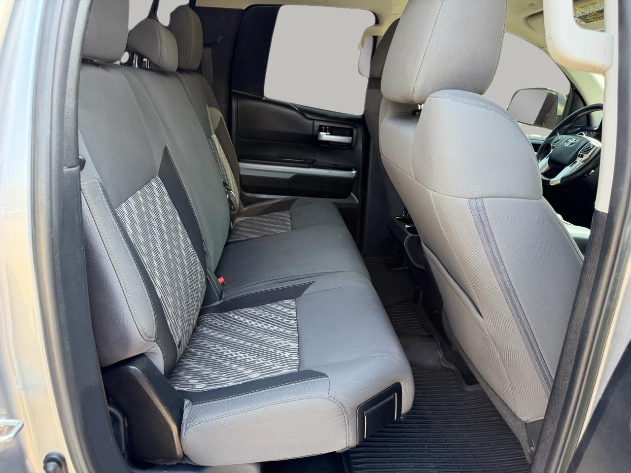 Toyota Tundra SR5 4.6L V8 Double Cab 2WD 2019