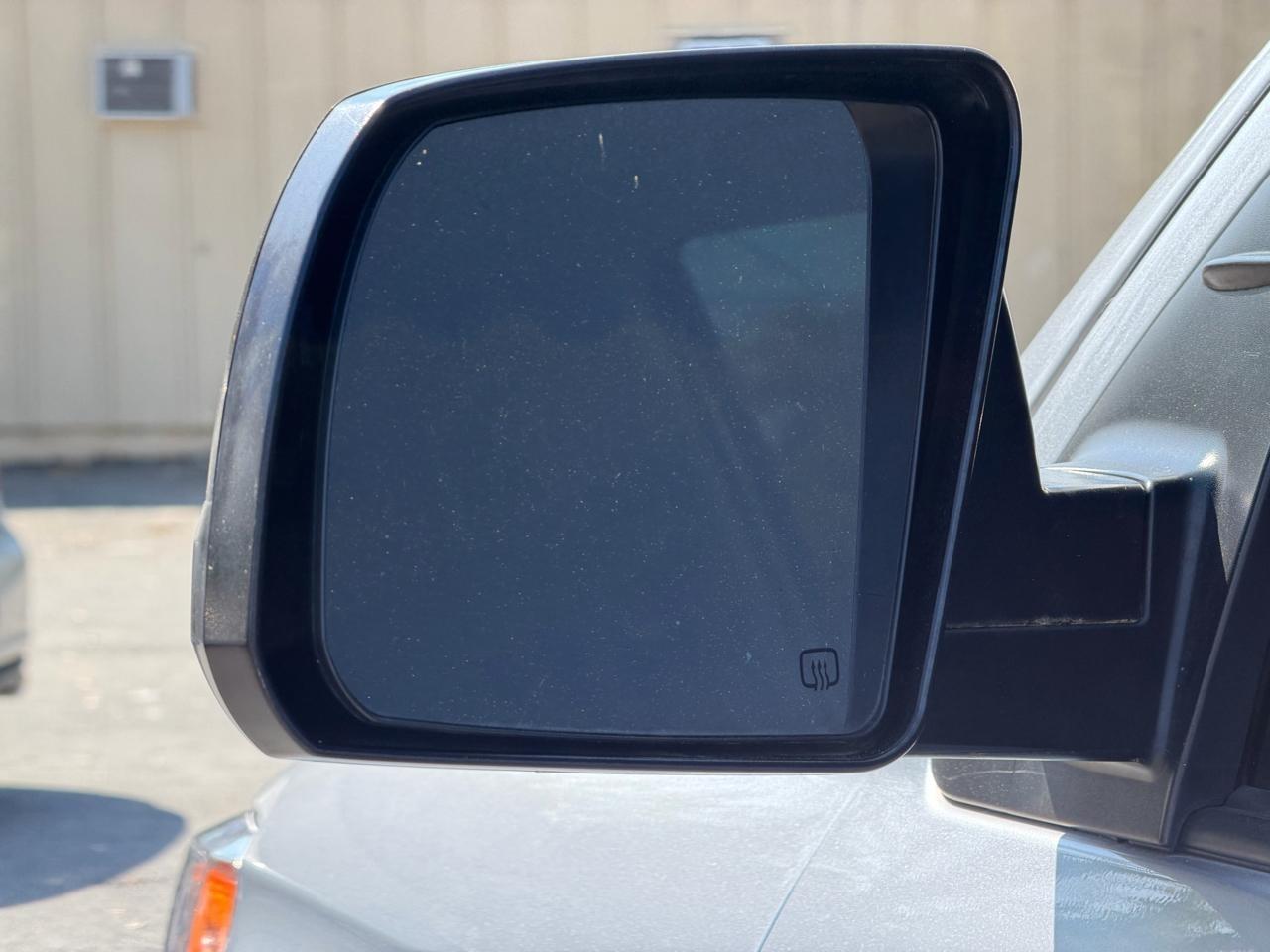 Toyota Tundra SR5 4.6L V8 Double Cab 2WD 2019