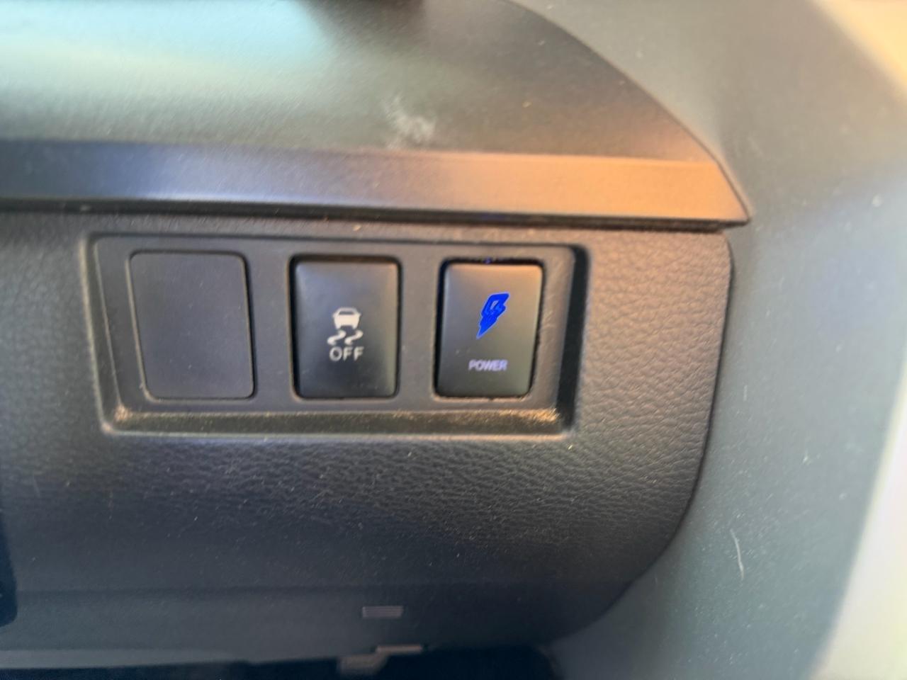 Toyota Tundra SR5 4.6L V8 Double Cab 2WD 2019