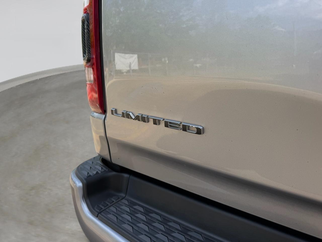 RAM 1500 Limited Crew Cab SWB 4WD 2019