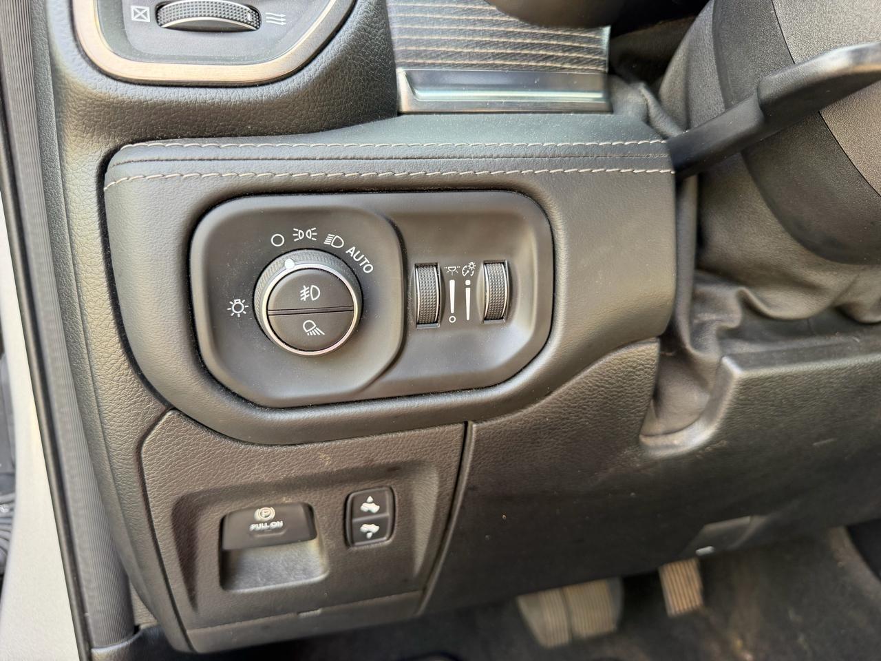 RAM 1500 Limited Crew Cab SWB 4WD 2019