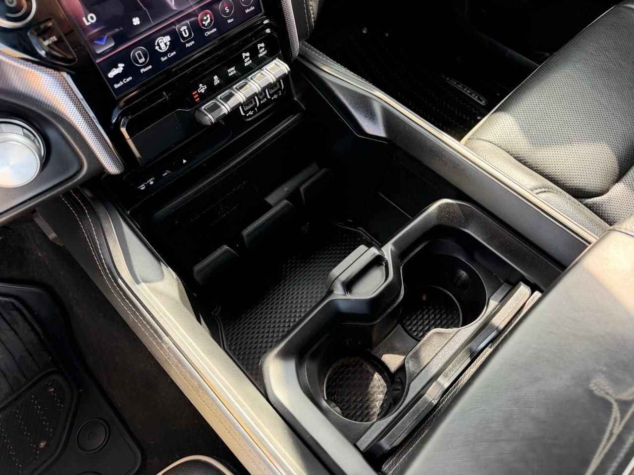 RAM 1500 Limited Crew Cab SWB 4WD 2019