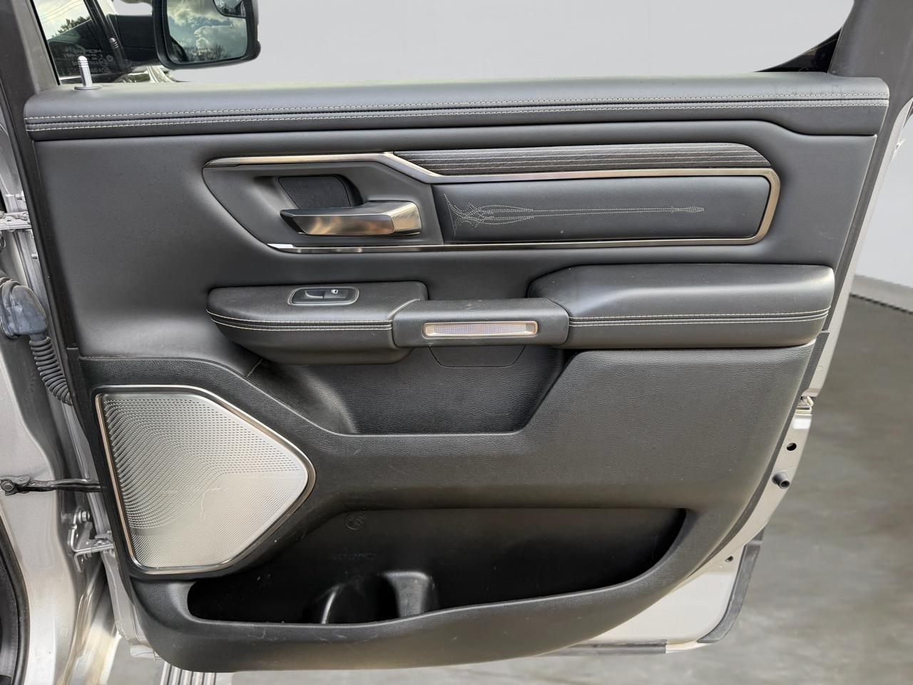 RAM 1500 Limited Crew Cab SWB 4WD 2019