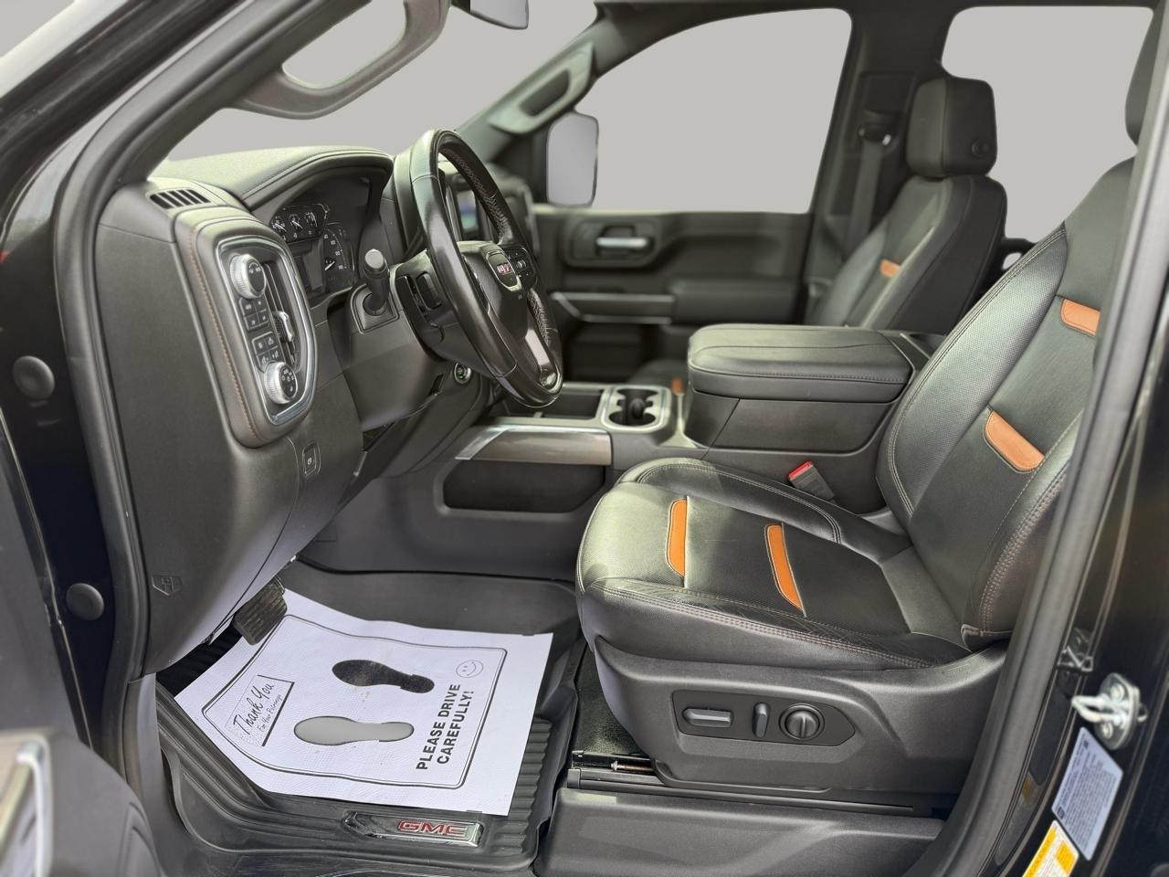 GMC Sierra 2500HD AT4 Crew Cab 4WD 2023