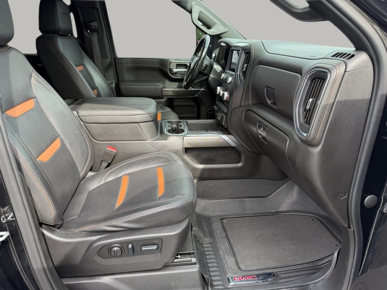 GMC Sierra 2500HD AT4 Crew Cab 4WD 2023