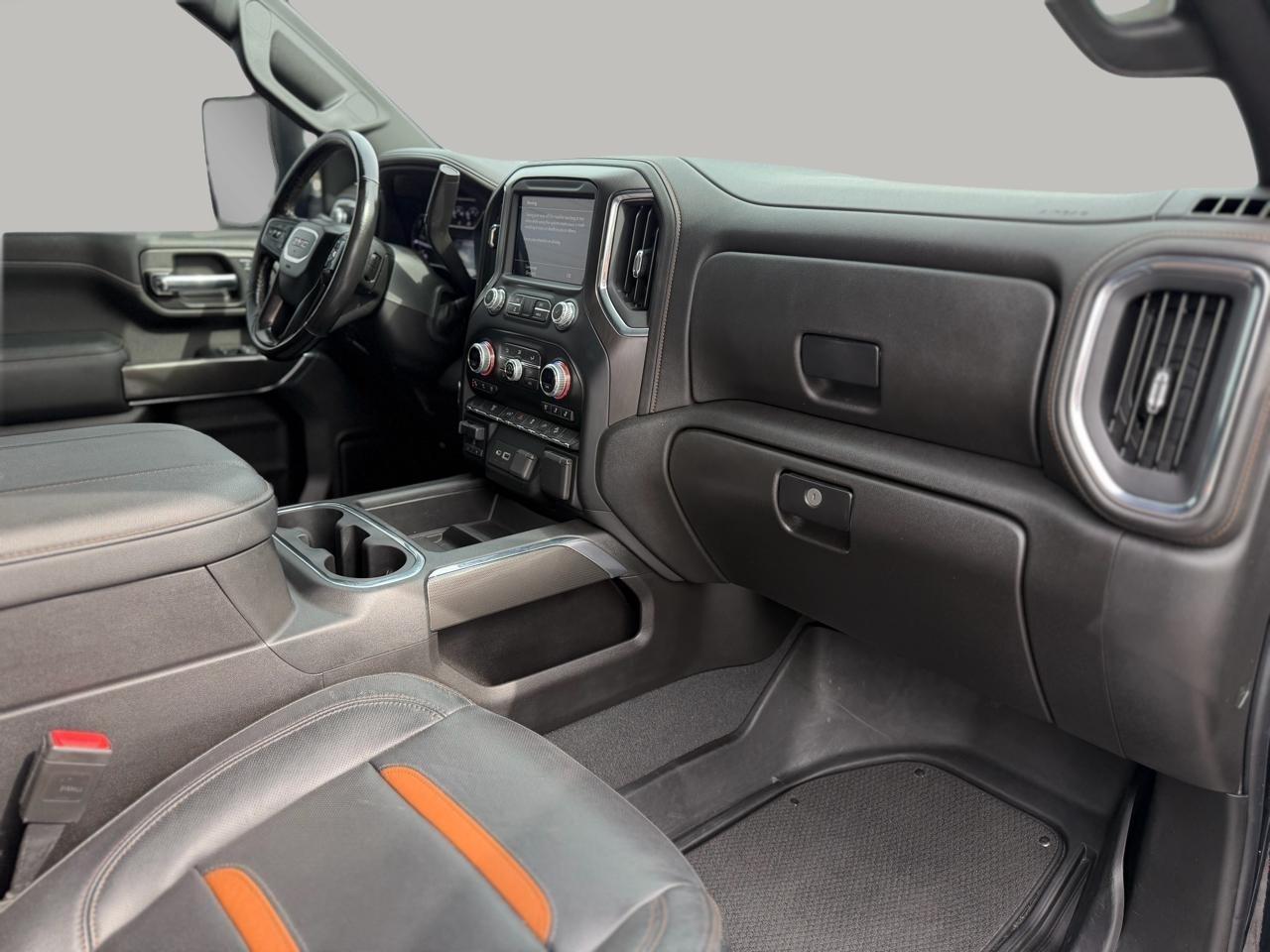 GMC Sierra 2500HD AT4 Crew Cab 4WD 2023