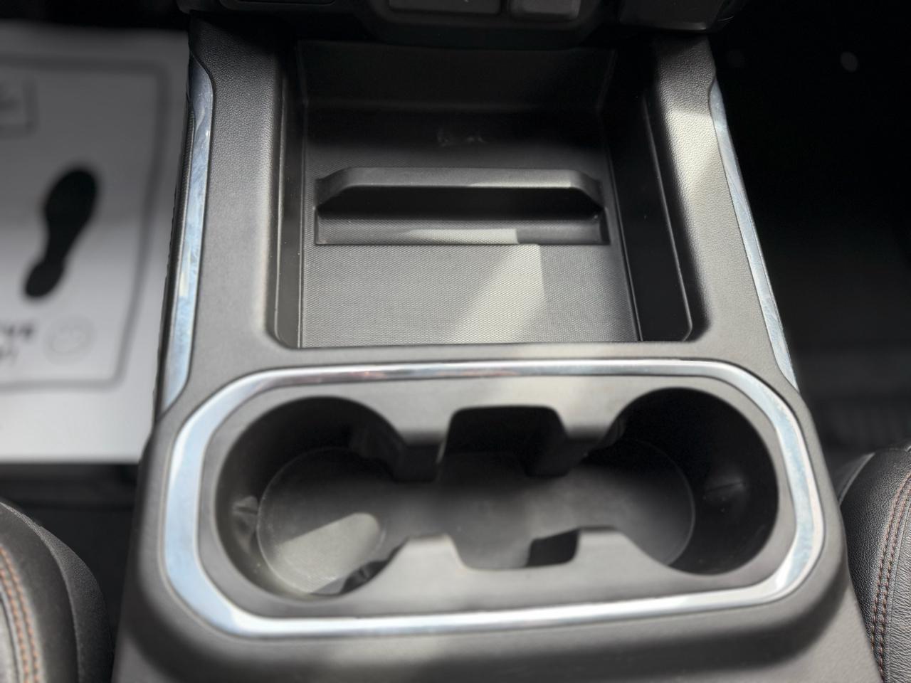 GMC Sierra 2500HD AT4 Crew Cab 4WD 2023