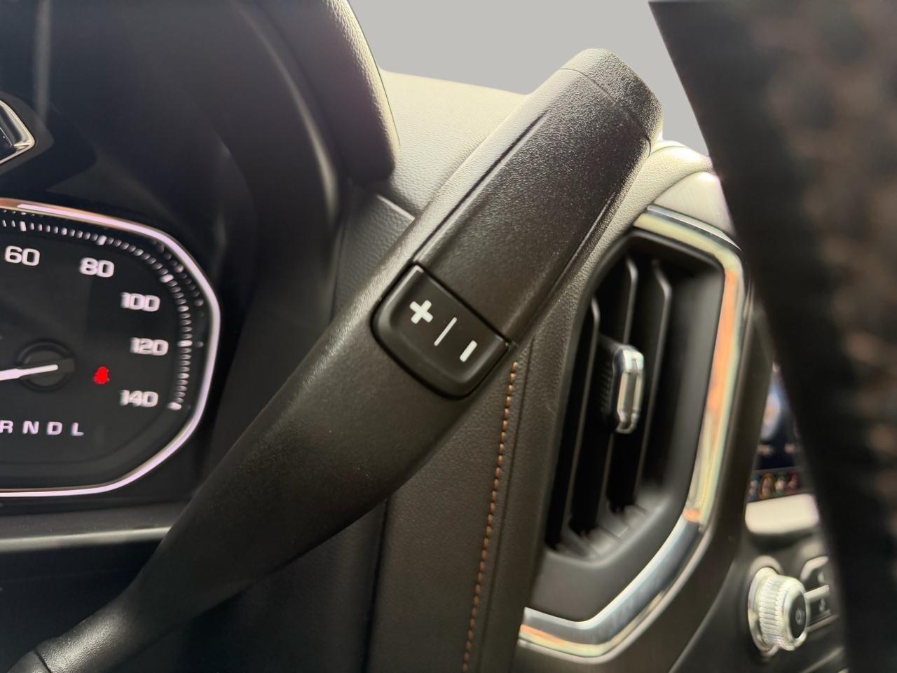 GMC Sierra 2500HD AT4 Crew Cab 4WD 2023