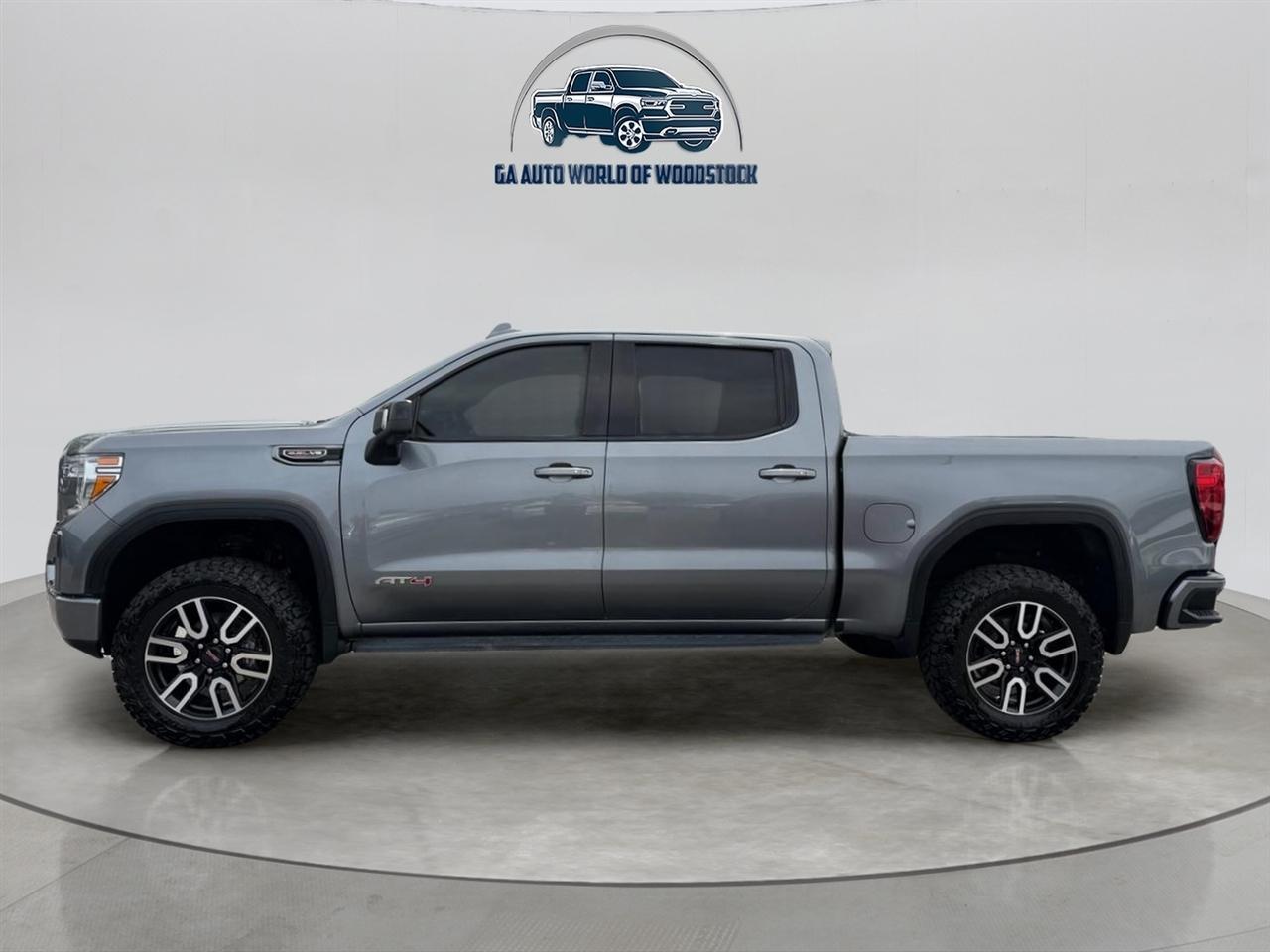 GMC Sierra 1500 AT4 Crew Cab Short Box 4WD 2021
