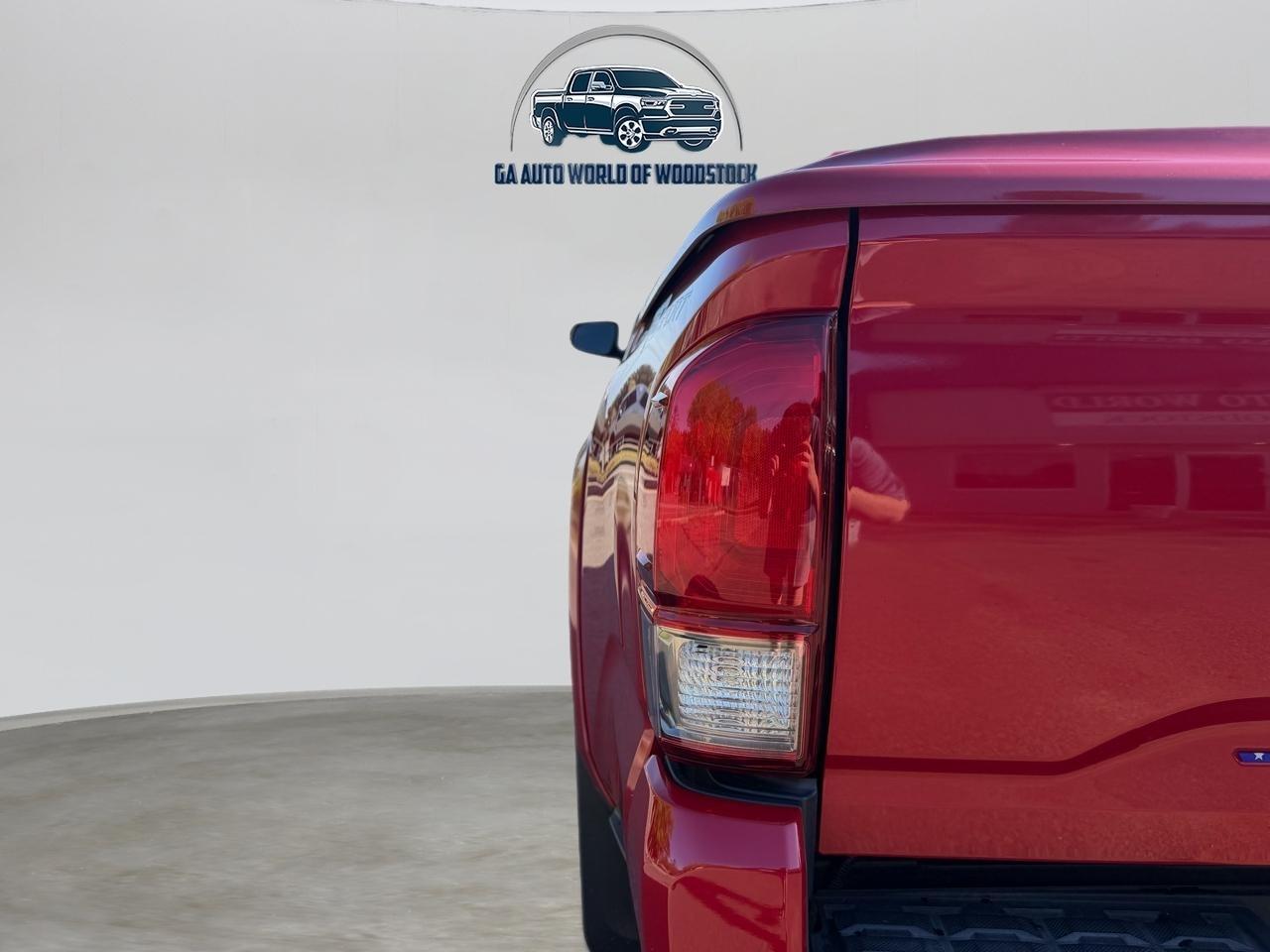 Toyota Tacoma TRD Sport Double Cab 5' Bed V6 4x2 AT (Natl) 2016