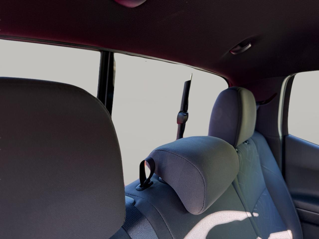 Toyota Tacoma TRD Sport Double Cab 5' Bed V6 4x2 AT (Natl) 2016