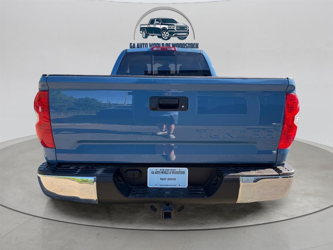 Toyota Tundra SR5 5.7L V8 Double Cab 4WD 2019