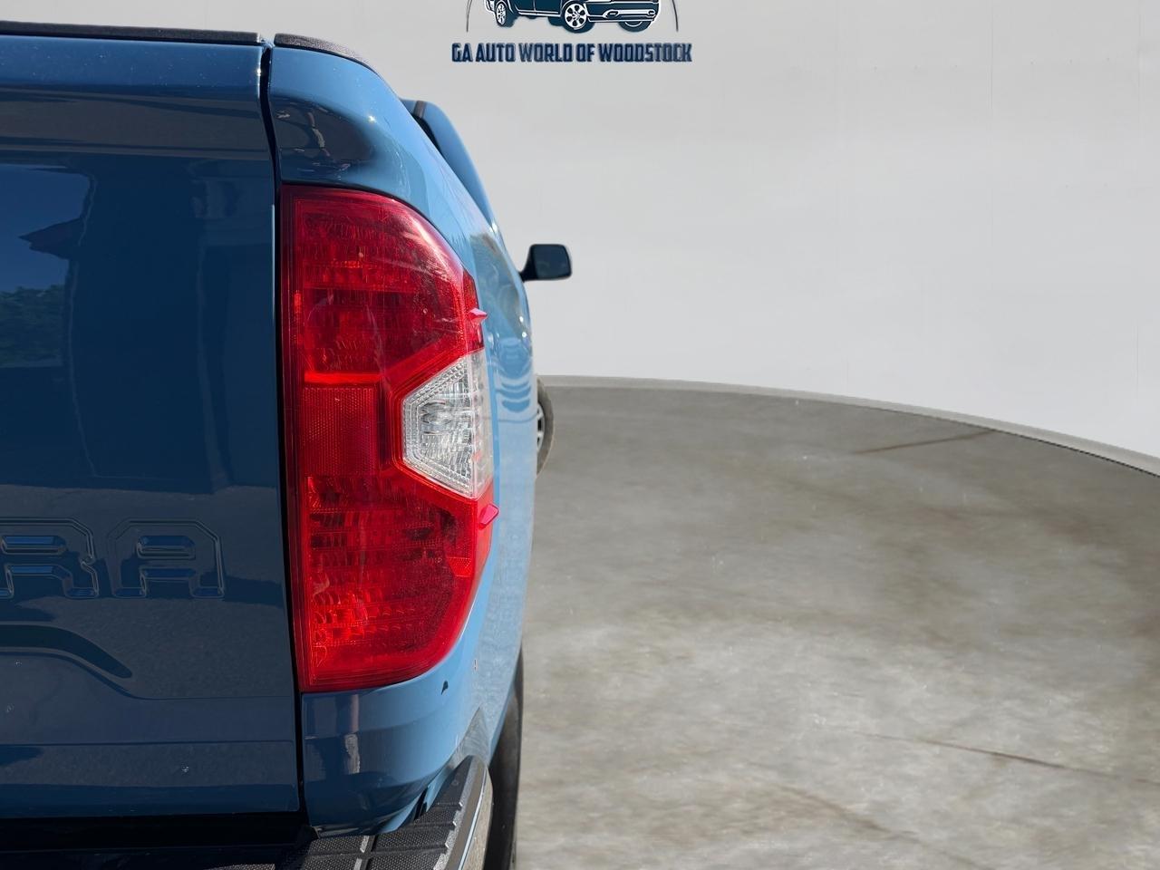 Toyota Tundra SR5 5.7L V8 Double Cab 4WD 2019