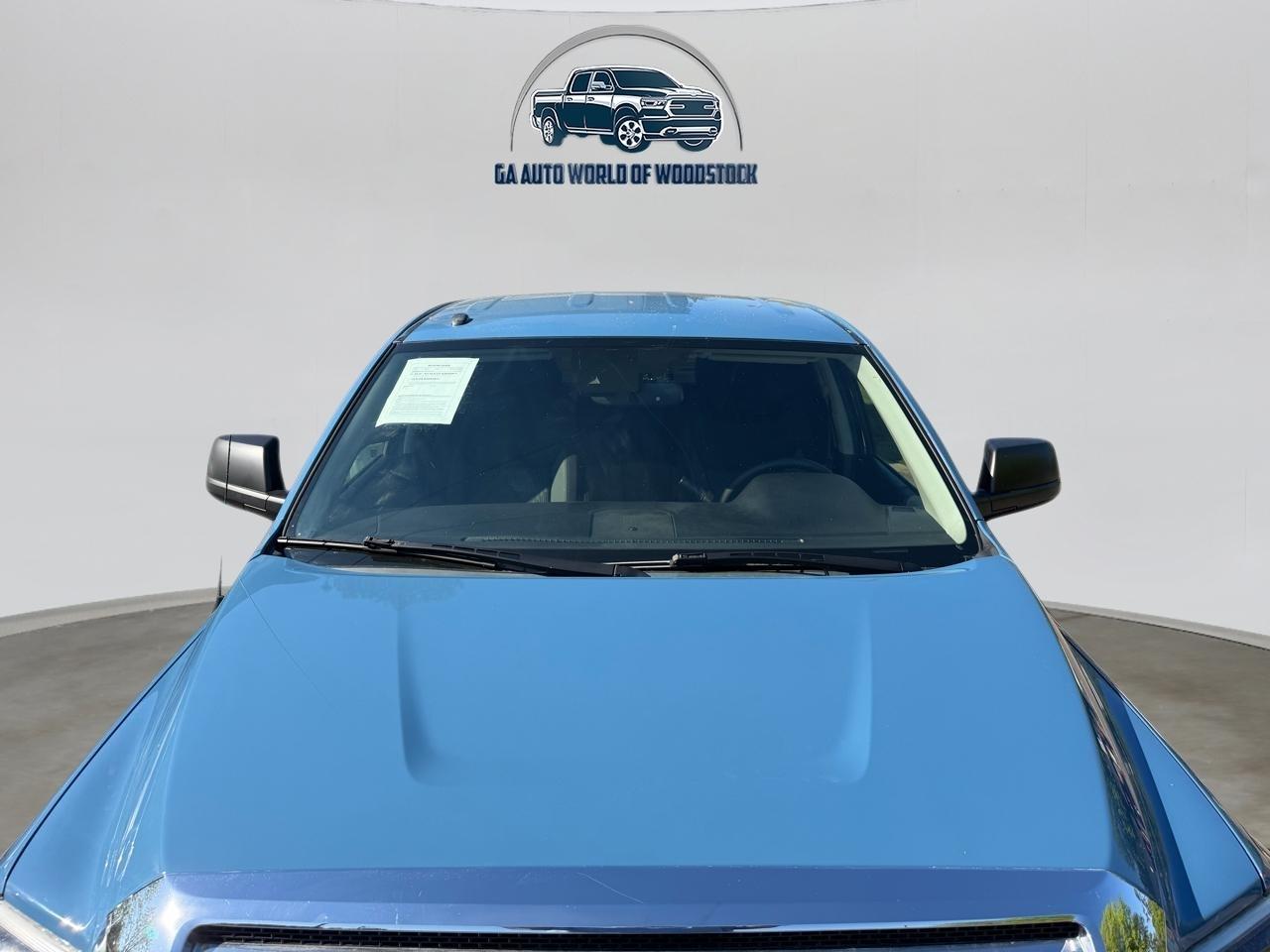 Toyota Tundra SR5 5.7L V8 Double Cab 4WD 2019