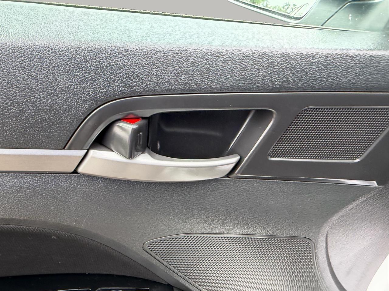 Hyundai Elantra SEL Auto 2018