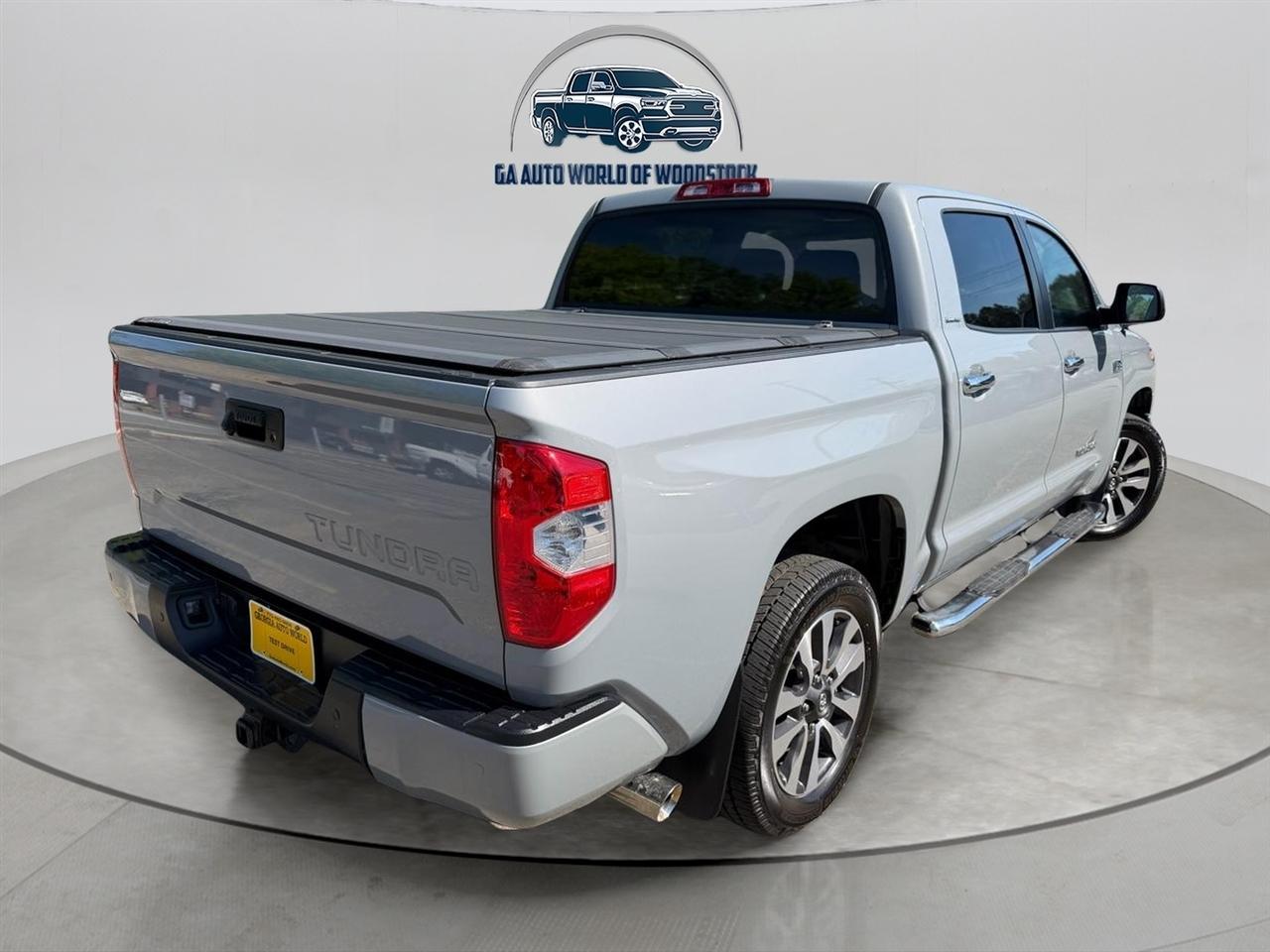 Toyota Tundra Limited 5.7L CrewMax 2WD 2019