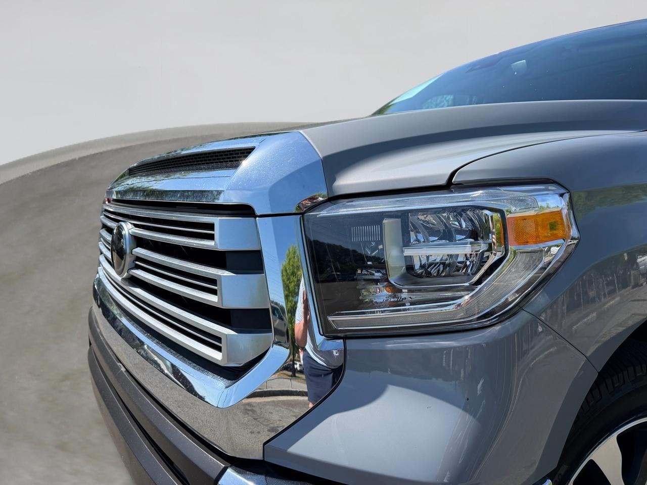 Toyota Tundra Limited 5.7L CrewMax 2WD 2019