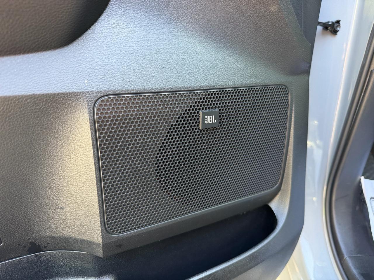 Toyota Tundra Limited 5.7L CrewMax 2WD 2019