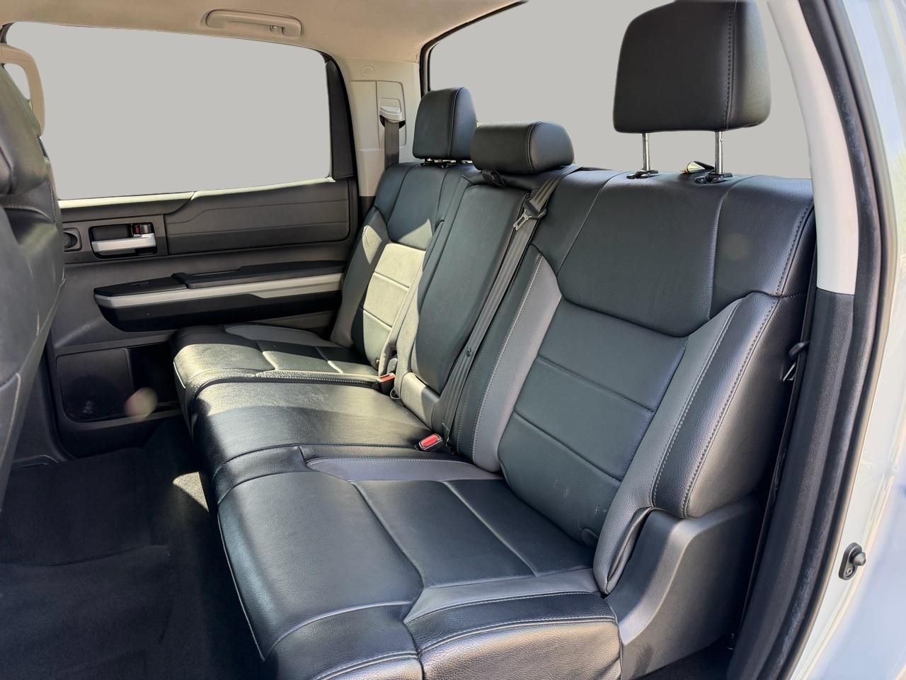 Toyota Tundra Limited 5.7L CrewMax 2WD 2019